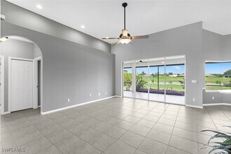 18025 Greenwood Dr in Naples, FL - Building Photo - Building Photo