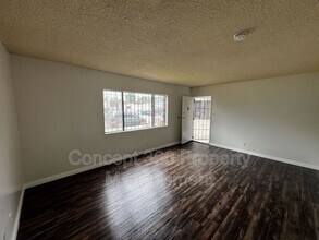 475 E 61ST St in Long Beach, CA - Building Photo - Building Photo