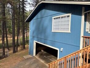 6160 Sly Park Rd in Placerville, CA - Building Photo - Building Photo