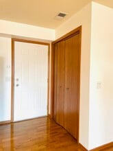 2453 S Archer Ave, Unit 2Br 1Bath Condo for Rent in Chicago, IL - Building Photo - Building Photo