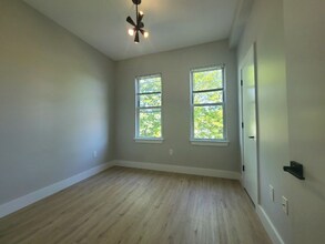 502 William St in East Orange, NJ - Building Photo - Building Photo