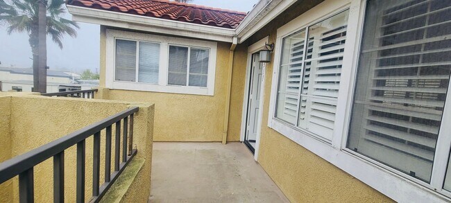 16912 Sims Lane in Huntington Beach, CA - Building Photo - Building Photo