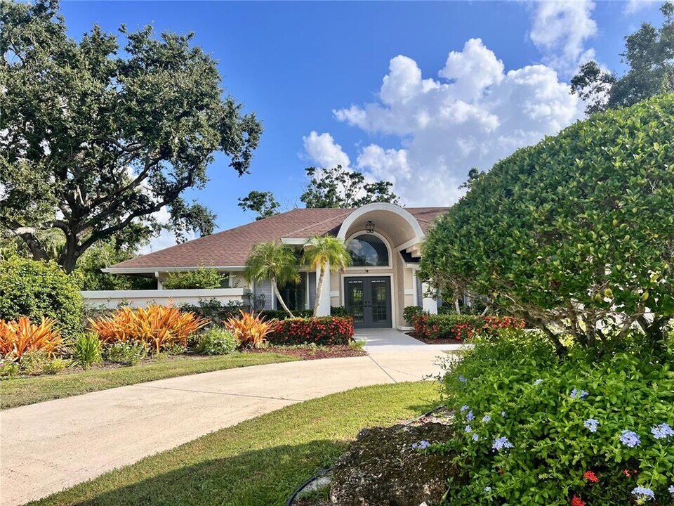4551 San Siro Dr in Sarasota, FL - Building Photo