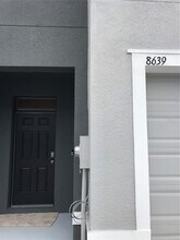 8639 Falling Blue Pl in Riverview, FL - Building Photo - Building Photo