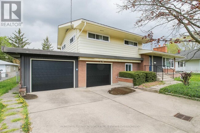 property at 464 Fitch St