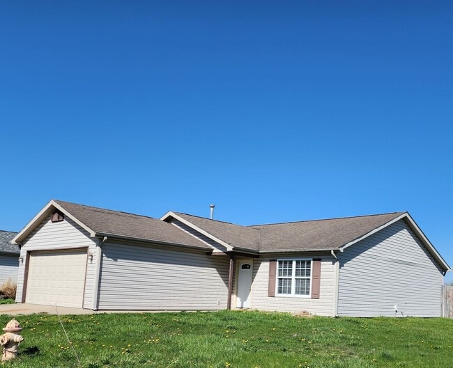1809 Starks Cir in Lafayette, IN - Building Photo - Building Photo