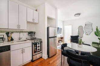444 W 48th St in New York, NY - Building Photo - Building Photo