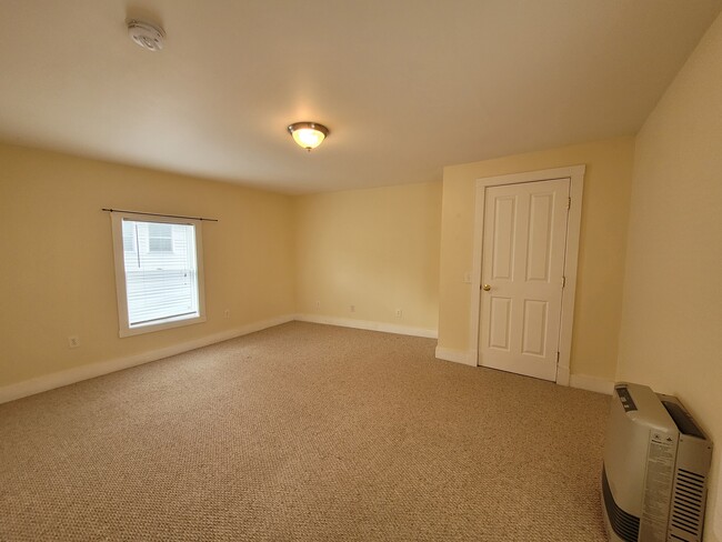 30 Winter St, Unit 5 in Topsham, ME - Building Photo - Building Photo