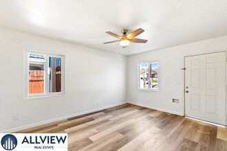 452 S Shaffer St in Orange, CA - Building Photo - Building Photo