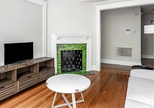 12 Strathmore Rd in Brookline, MA - Building Photo - Building Photo