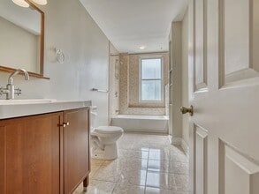 3300 E Baltimore St in Baltimore, MD - Building Photo - Building Photo