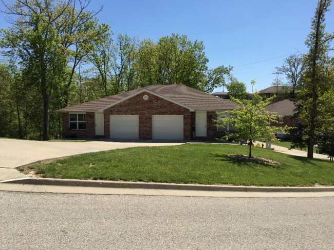 121 Evanlee Ct