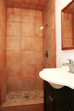 898 W San Gabriel Ave in Clovis, CA - Building Photo - Building Photo