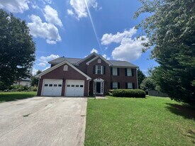 550 Dunagan Dr in Lawrenceville, GA - Building Photo