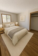 902 E 5th St, Unit 1 Bedroom in Blue Earth, MN - Building Photo - Building Photo