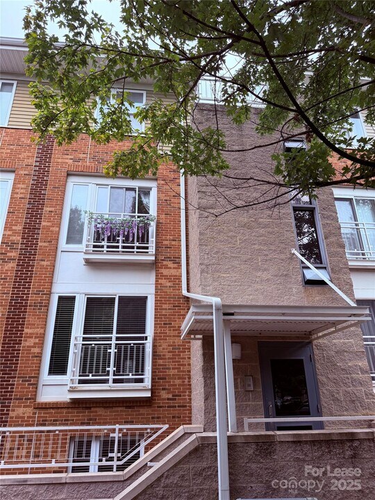 3631 Warp Street in Charlotte, NC - Building Photo