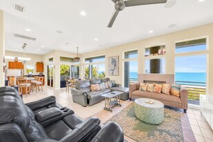 2775 Jimmy Buffett Mem Hwy in Melbourne Beach, FL - Building Photo