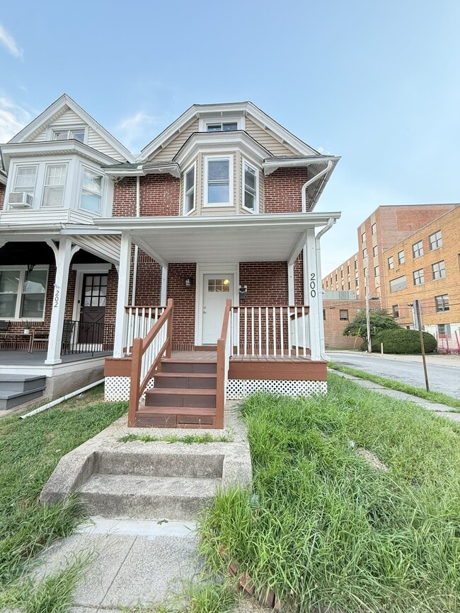 200 Nassau Pl in Norristown, PA - Building Photo - Building Photo
