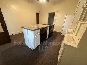 107-109 E Main St in Camp Hill, PA - Building Photo - Building Photo