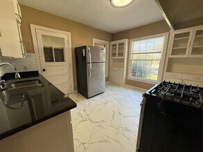 2133 Edwin St in Fort Worth, TX - Foto de edificio - Building Photo