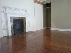834 65th St, Unit Studio Apartment for Rent in Kenosha, WI - Building Photo - Building Photo