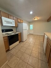 527 W Harper St in Whitewater, WI - Building Photo - Building Photo