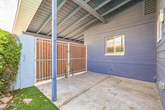 457 W Mulberry Dr in Phoenix, AZ - Foto de edificio - Building Photo