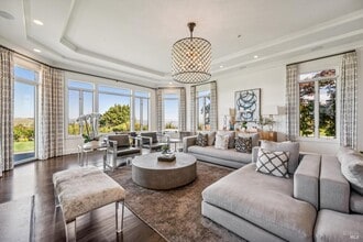 138 Gilmartin Dr in Tiburon, CA - Building Photo - Building Photo