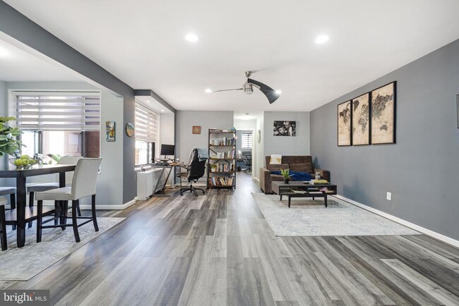 5112 MacArthur Blvd NW in Washington, DC - Building Photo - Building Photo