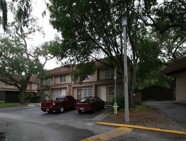 219-225 Amherst Ave in Sarasota, FL - Foto de edificio - Building Photo