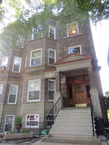 property at 1533 W Highland Ave