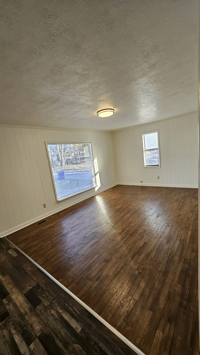 2009 Central St NW, Unit B in Cleveland, TN - Building Photo - Building Photo