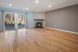 123 Old Belden Hill Rd in Norwalk, CT - Building Photo - Building Photo