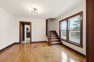 284-286-286 E Markison Ave in Columbus, OH - Building Photo - Building Photo