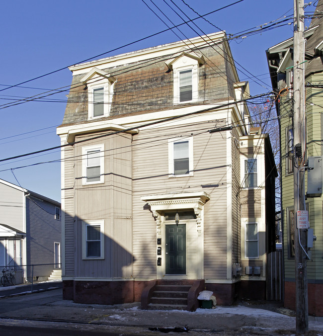 251 Carpenter St in Providence, RI - Building Photo - Building Photo