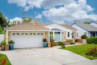 1814 Vickers Dr in Glendale, CA - Building Photo - Building Photo