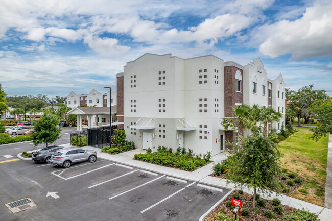 The Legacy at Jordan Park in St. Petersburg, FL - Building Photo - Building Photo