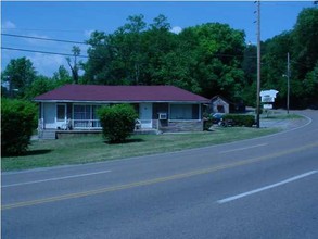 2501 & 2531 Cummings Hwy in Chattanooga, TN - Building Photo - Building Photo