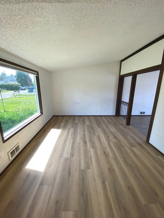 223 173rd St E in Spanaway, WA - Building Photo - Building Photo