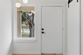 617 Ouida St in Grand Prairie, TX - Building Photo - Building Photo