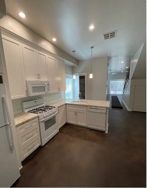 2215 Q St, Unit 00 in Sacramento, CA - Building Photo