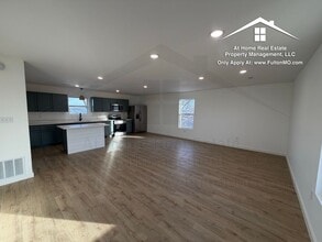 508 E 8th St in Fulton, MO - Building Photo - Building Photo