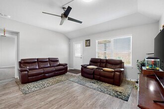 112 Palo Duro Ct in Leander, TX - Building Photo - Building Photo