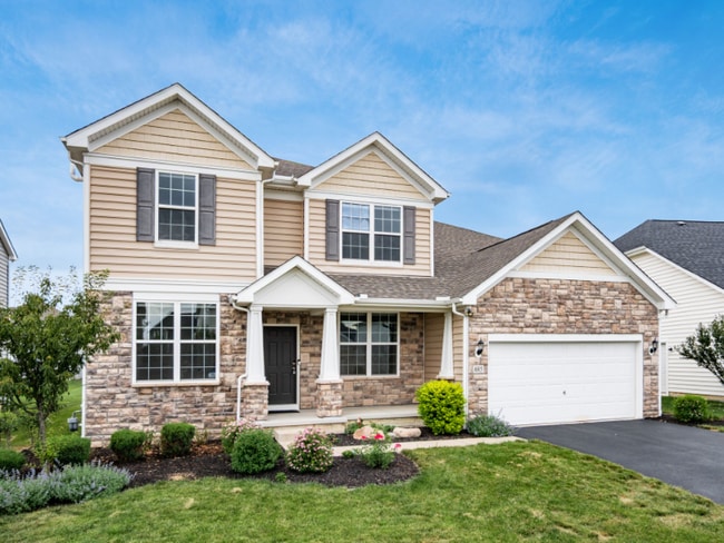 685 Eagle Walk Rd in Delaware, OH - Foto de edificio - Building Photo