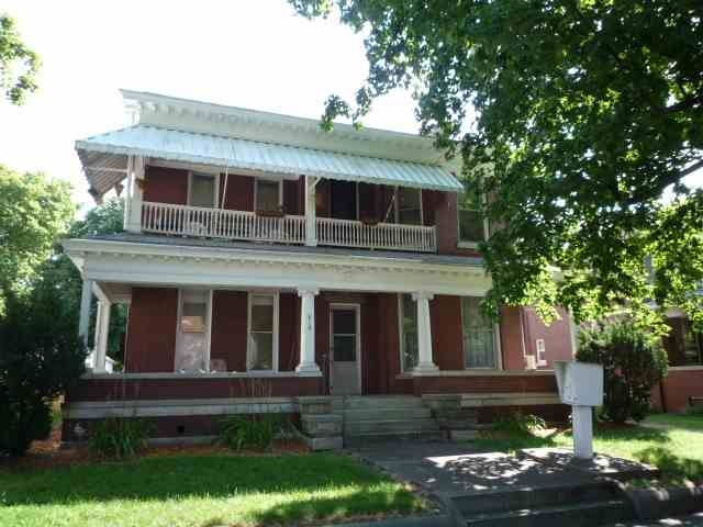 818 Broadway St in Vincennes, IN - Building Photo