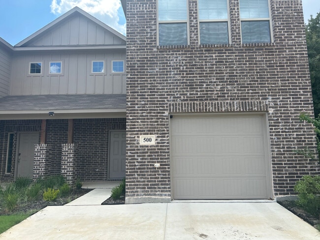 property at 500 Saddle Ln