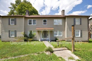 16 Andrews Ct in Toccoa, GA - Building Photo