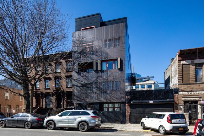 538 Washington Ave in Brooklyn, NY - Building Photo - Primary Photo