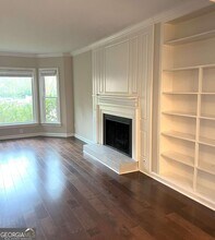 7 Stratford Hall Pl NE in Atlanta, GA - Building Photo - Building Photo
