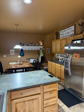 804 Blue Sage Way in Rock Springs, WY - Foto de edificio - Building Photo